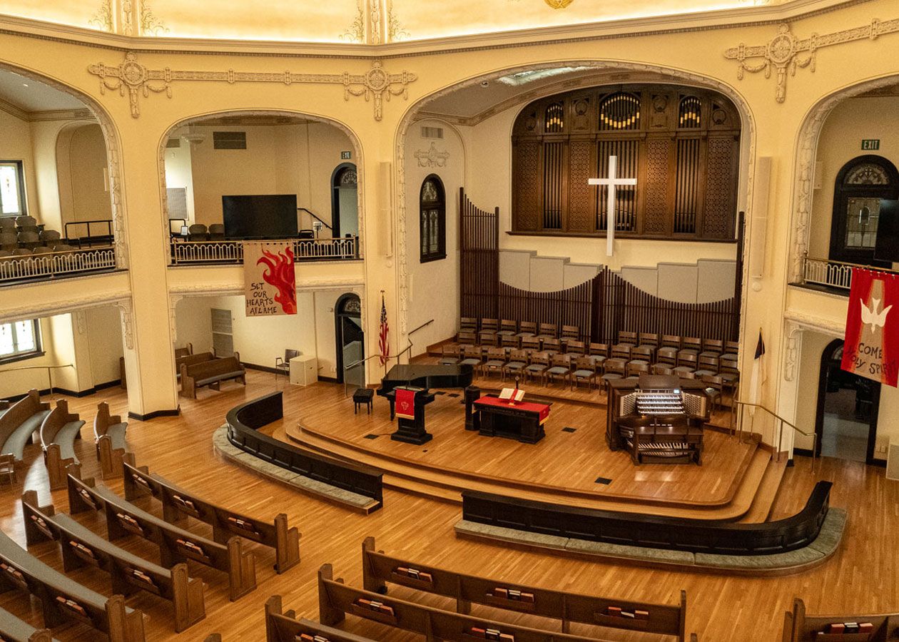Allen organ at First United Methodist Church, Paris