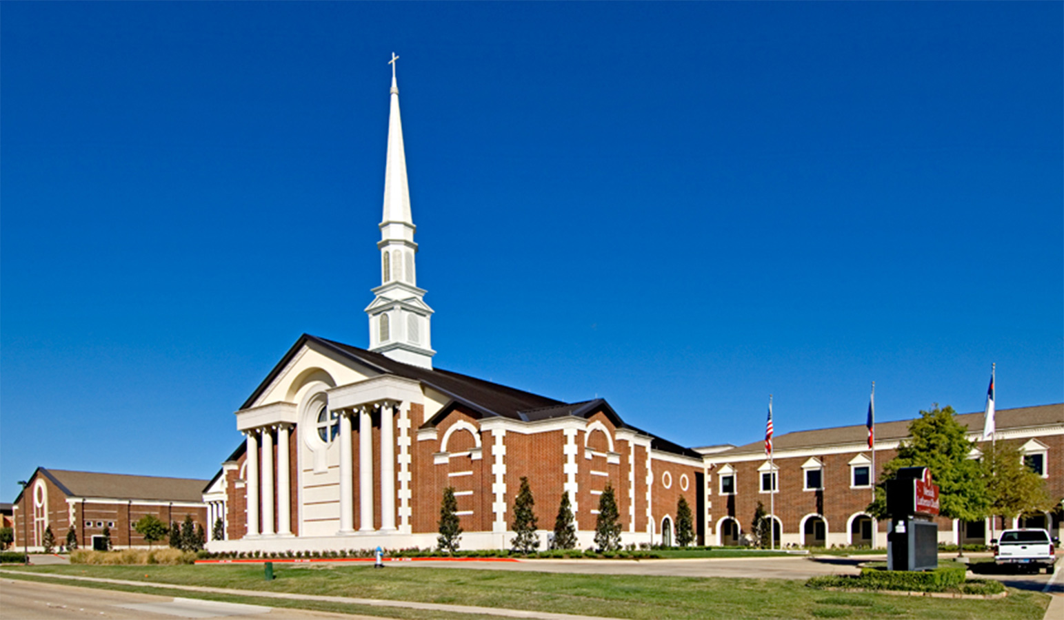 Messiah Lutheran Church, Plano, Texas