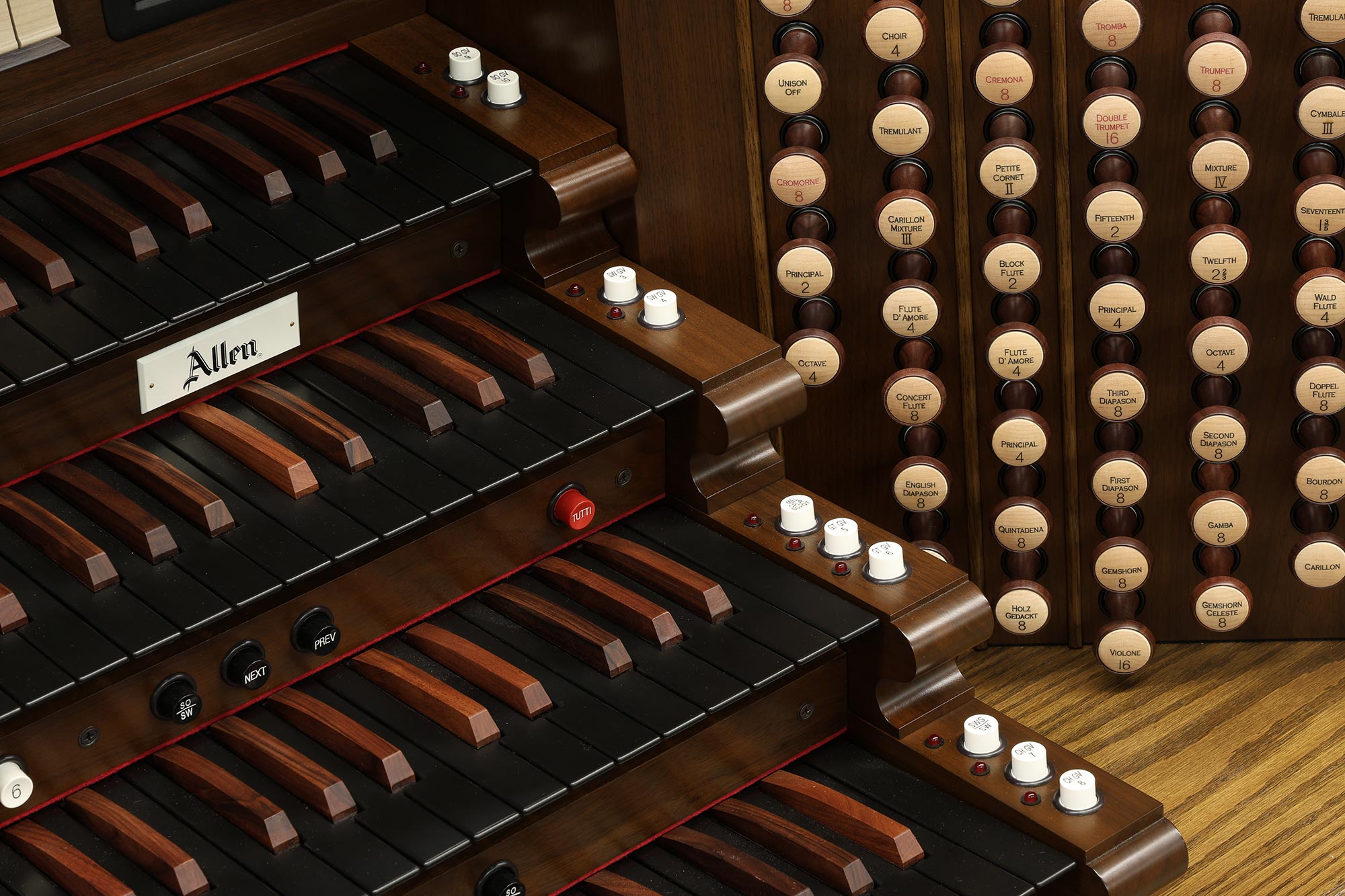 Allen Symphonic organ console